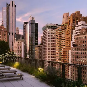 Sonder Battery Park Financial District New York